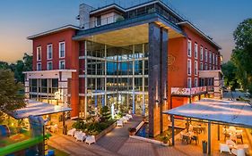 Divinus Hotel Debrecen 5*